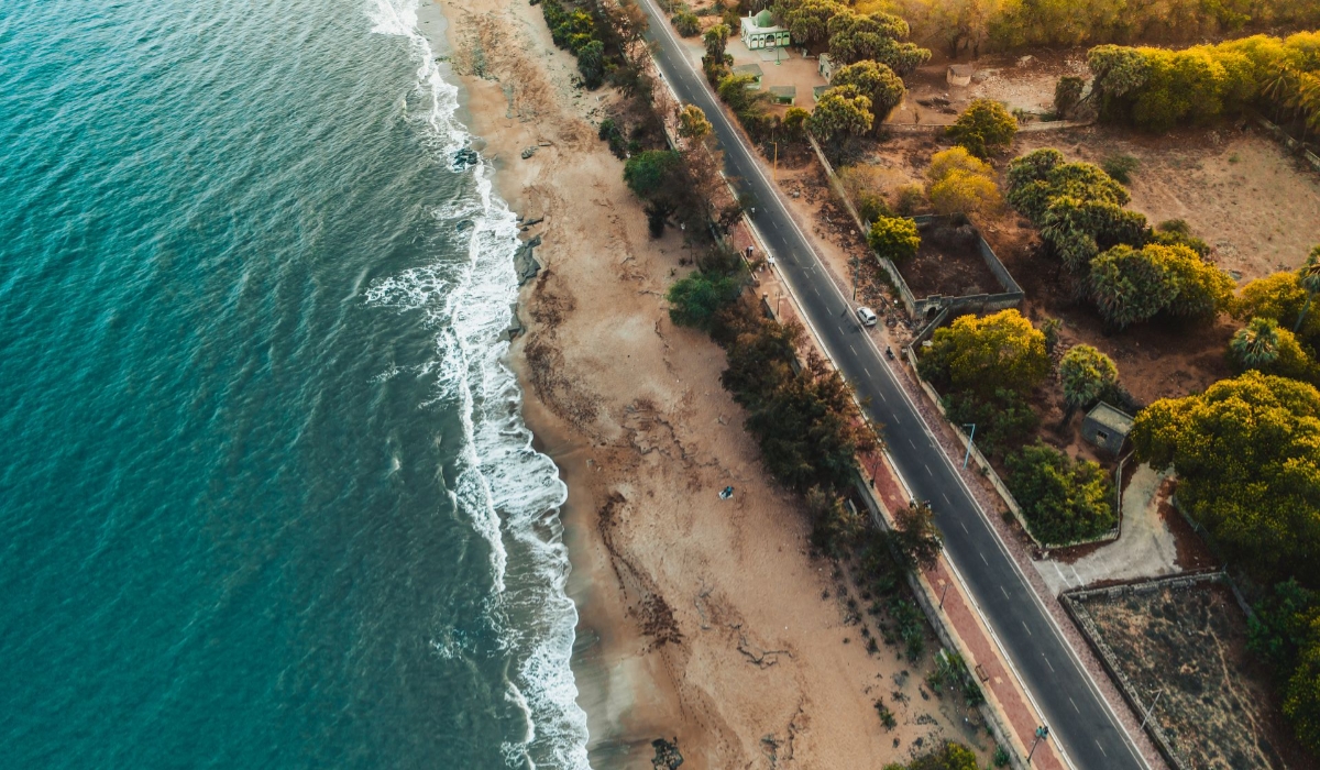 Forget Goa: This Weekend Escape Near Mumbai Has Cheap Alcohol & Coastal Vibes