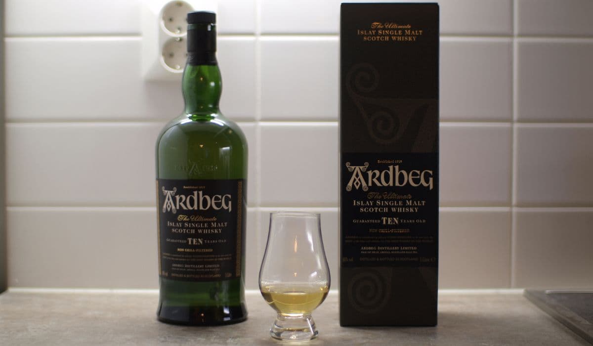 Ardbeg 10 Vs. Talisker 10 Year Old: Check Flavors & Price In Bangalore, Delhi, Gurgaon, Mumbai