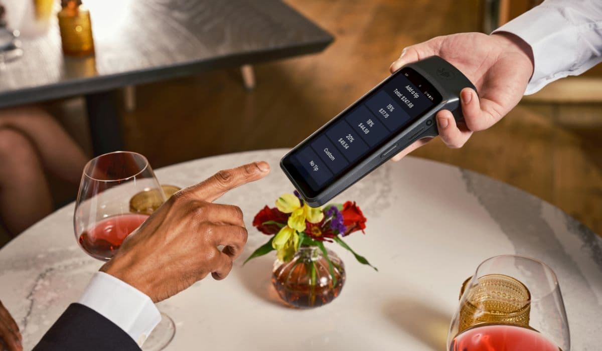 Should You Tip Your Bartender? Bar Tipping Etiquette Indian Travelers Should Know Abroad