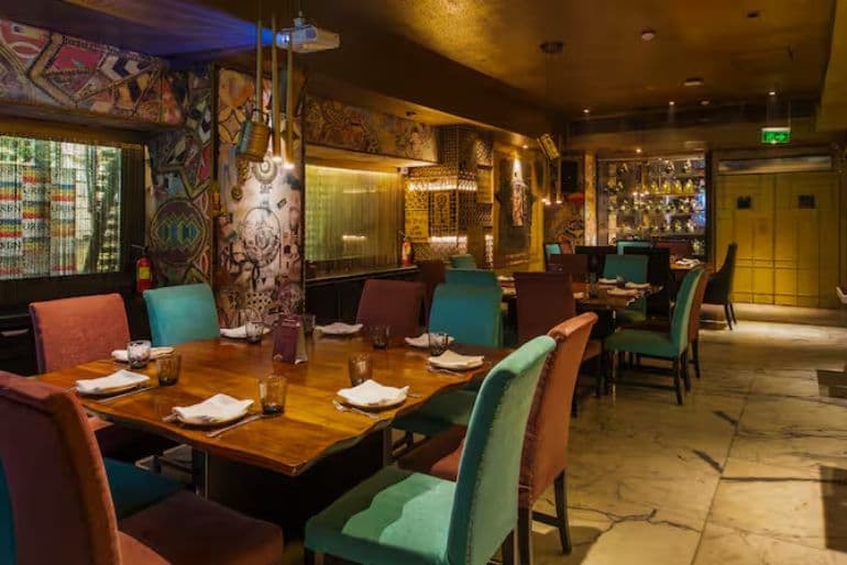 bars in juhu