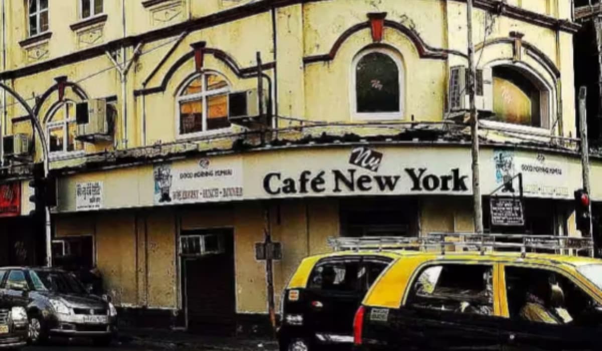 Cafe New York Review: South Bombay’s Old-School Bar That Still Feels Timeless