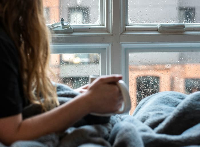 Does Alcohol Keep You Warm In Rain