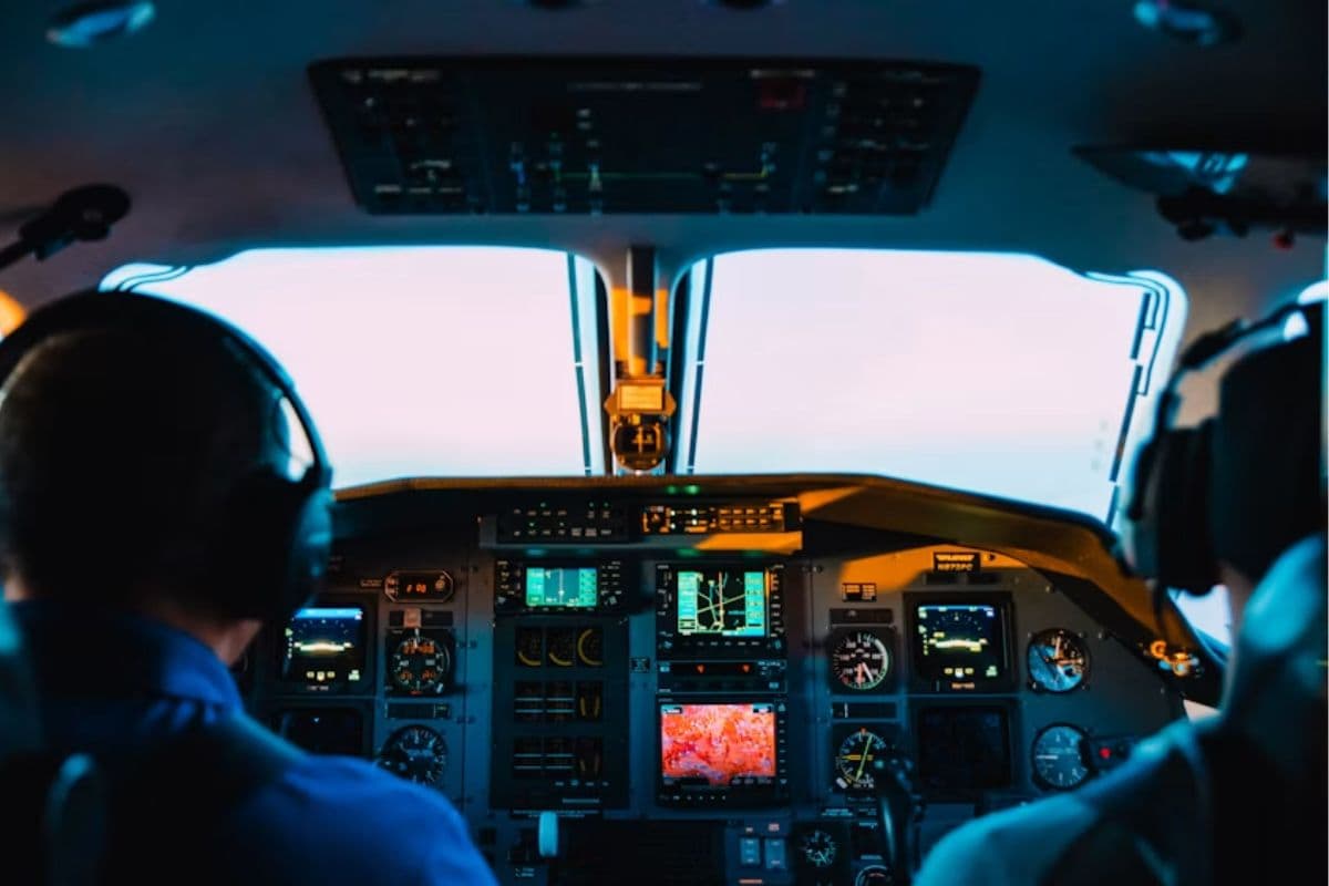 How Are Pilots In India Tested For Alcohol & Drugs? Tests, Process, Inside