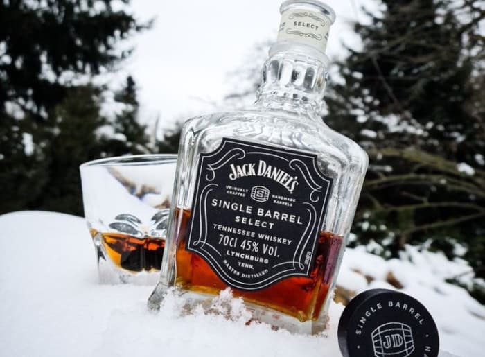 Does Alcohol Actually Keep You Warm